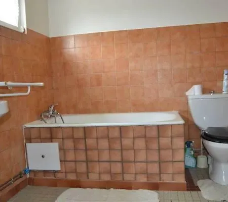 La Petite Maison Tatil Evi Saint-Vigor-le-Grand